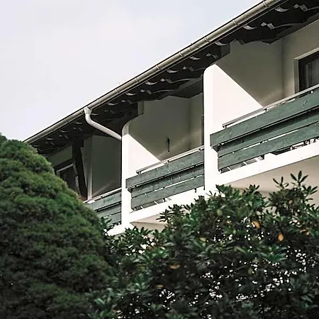 Waldhaus ホテル 3*